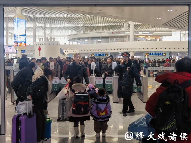 上海松江站春运升级，暖心举措传递“松江温度”
