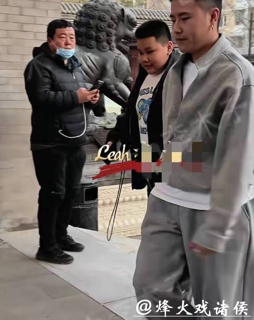 绿发豪车亮相陶阳婚礼，郭德纲一家四口抢尽风头，郭汾阳170斤引热议