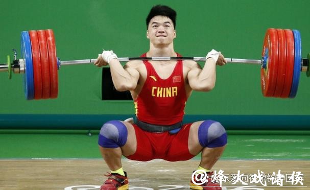 中国举重队集结冬训 以老带新迎接级别调整