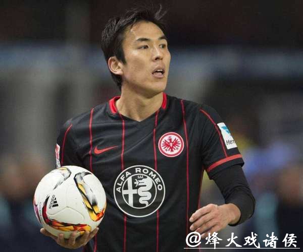 德甲补赛“日本德比” 36岁长谷部诚平车范根纪录